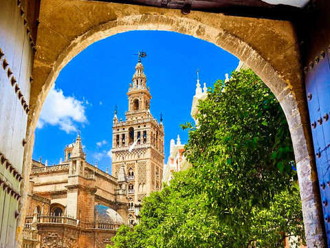 Visita Guiada a la Catedral, Giralda y Alcázar de Sevilla